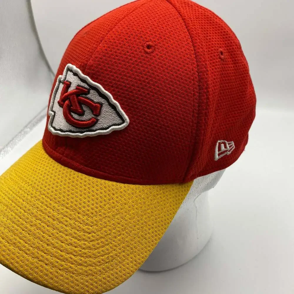 Kansas City Chiefs Red/Gold Two-Tone Precurved Hat